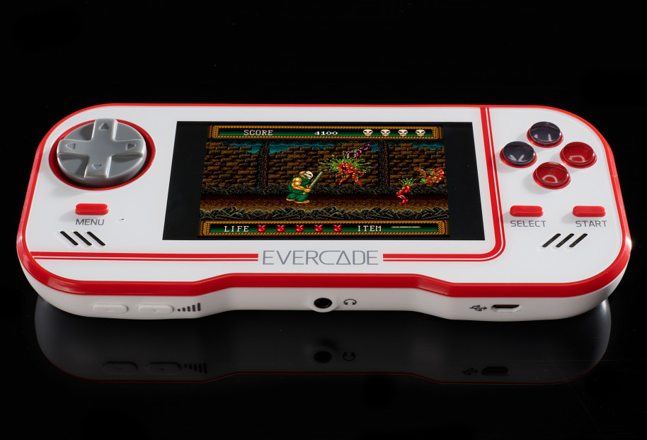 Probamos Evercade, la respuesta legal al mercado retro de videojuegos