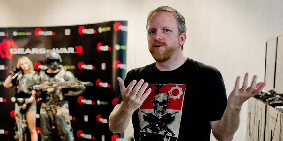 Gears of War 3: Gears of War 3: Entrevista Rod Fergusson