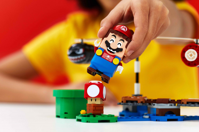 LEGO explica por qué los sets de Super Mario no usaron minifiguras tradicionales LEGO explica por qué los sets de Super Mario no usaron minifiguras tradicionales