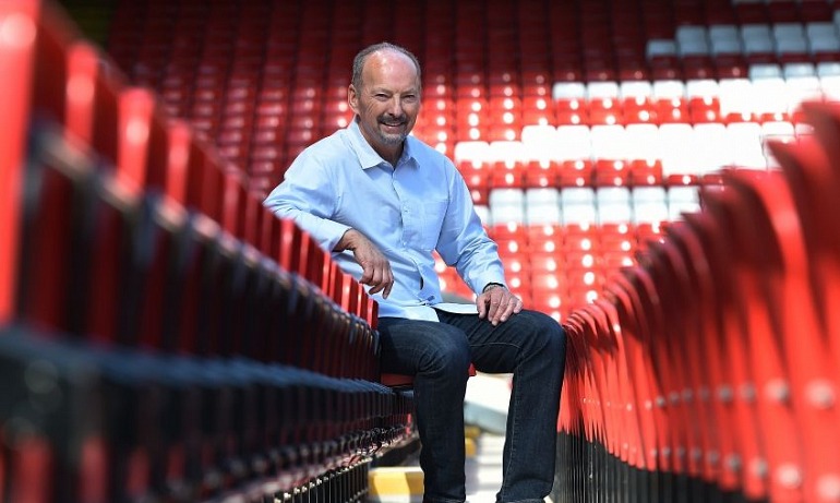 Peter Moore (CEO Liverpool FC) Peter Moore (CEO Liverpool FC)